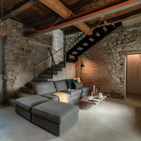 Stone House - By Myhomeincomo Holiday home *